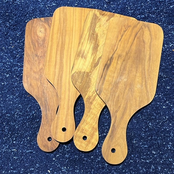 NWOT 4 Olive wood cheese boards - Picture 2 of 5